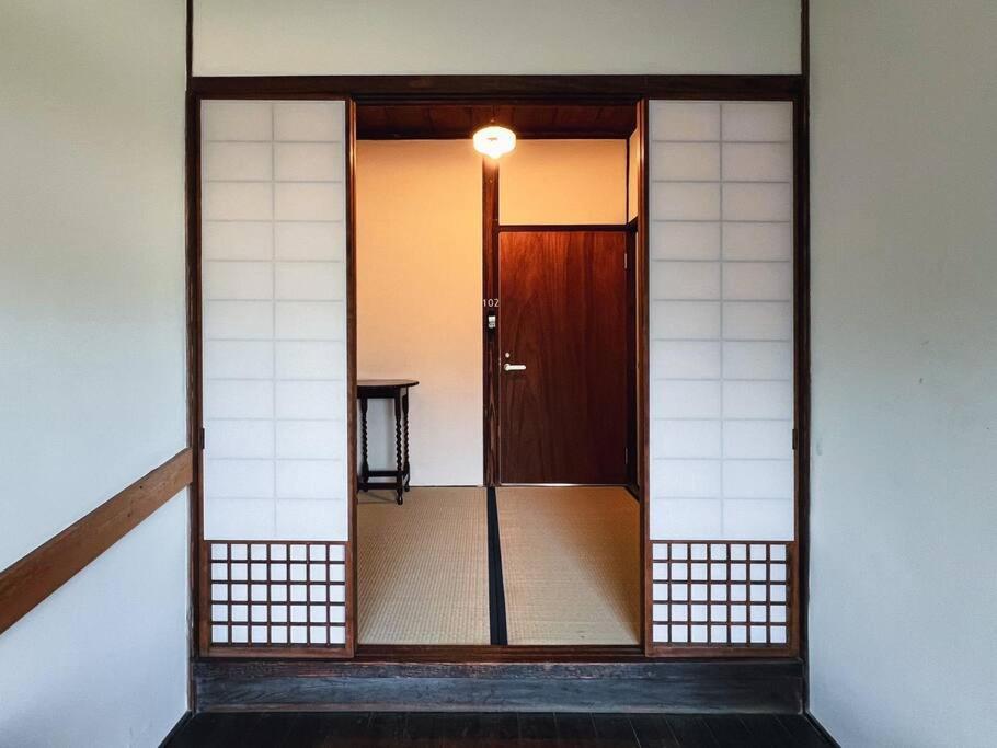 ひねもす101:宇野駅から車で5分 直島へ 最大8名様 古民家 Appartement Tamana Buitenkant foto