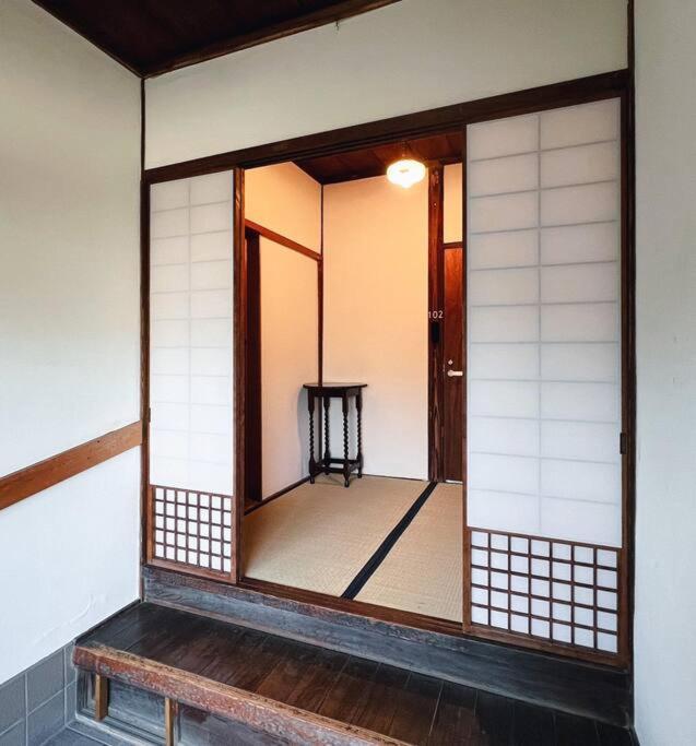 ひねもす101:宇野駅から車で5分 直島へ 最大8名様 古民家 Appartement Tamana Buitenkant foto