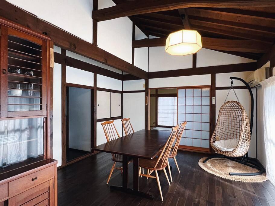ひねもす101:宇野駅から車で5分 直島へ 最大8名様 古民家 Appartement Tamana Buitenkant foto